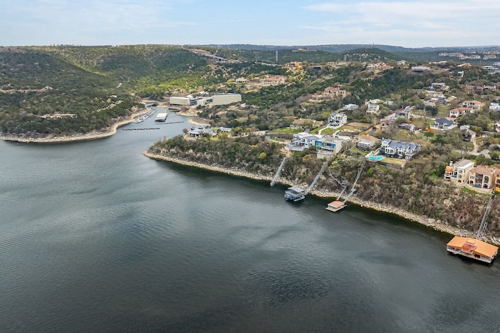 5br, Lake Travis Views, Austin Water's Edge! - Lake Travis, TX