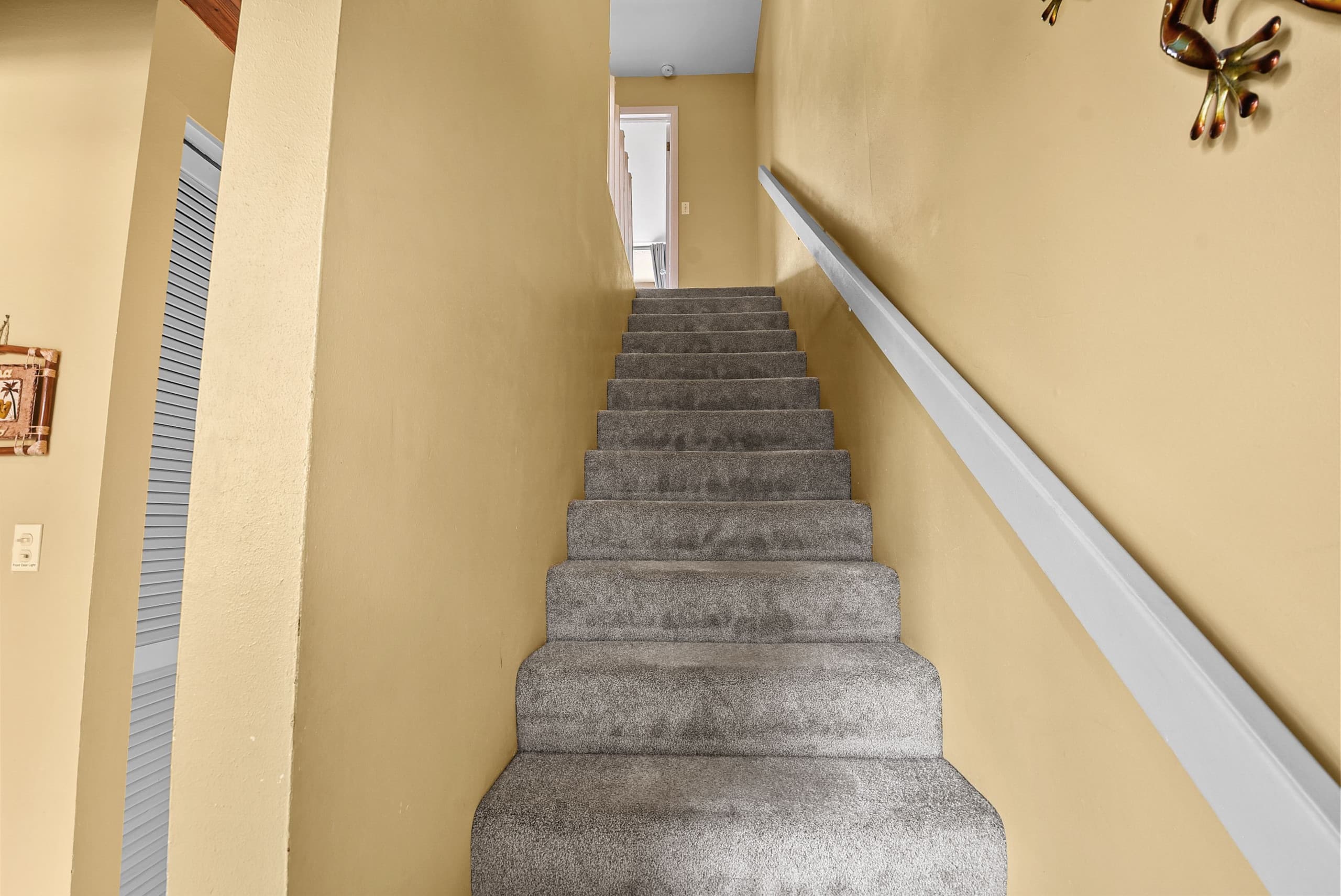 Condo in Kailua-Kona · ★5.0 · 2 bedrooms · 3 beds · 1.5 private baths - Image 21