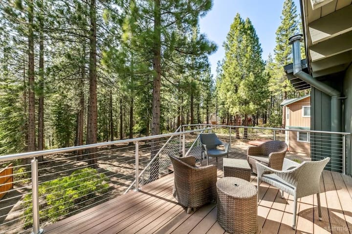 The Pine Valley Retreat | Modern Comfort & Forest - South Lake Tahoe, CA