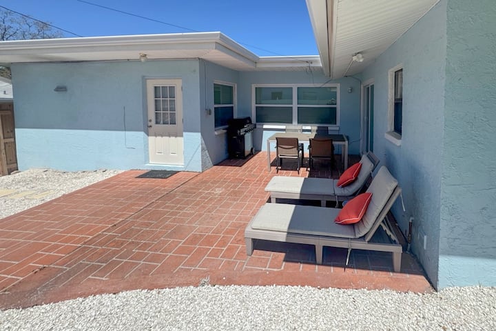Fun In The Sun: Largo Home < 1 Mi To Beach Access! - Largo, FL
