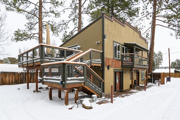 Two Units, One Stay | Perfect For Groups - Sisters, OR