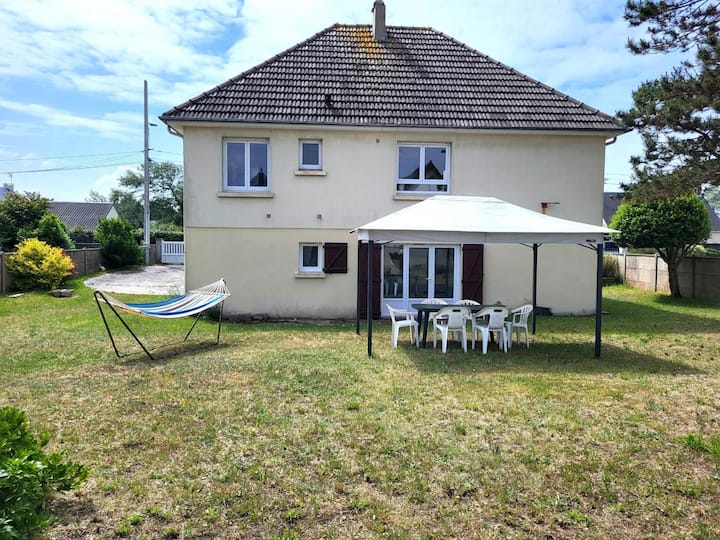 Maison De Bord De Mer Alizée - Pirou Plage