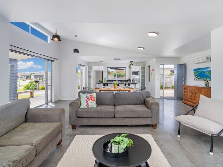 Sweet As On Aquila - Whitianga Holiday Home - Whitianga