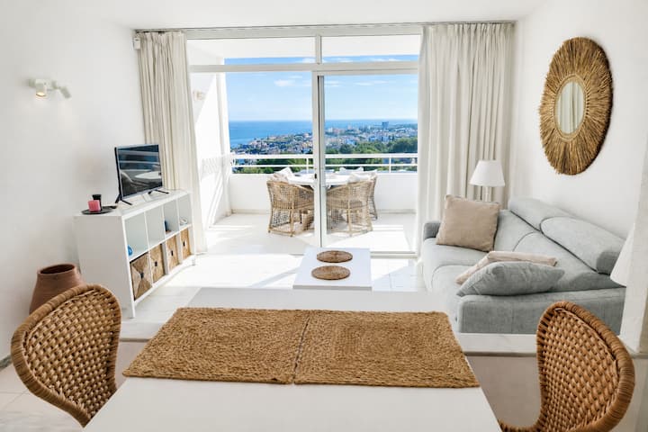 Relaxing Ocean View Apartment - Costa del Sol