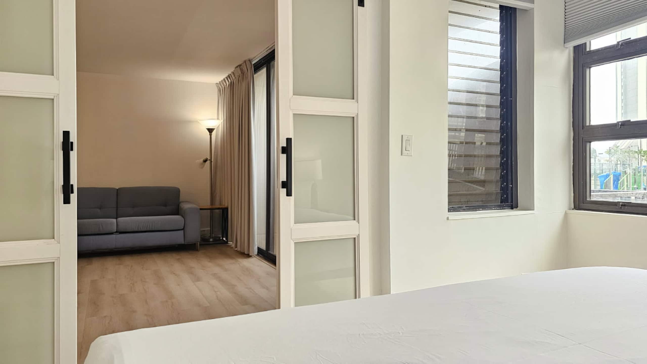 Condo in Honolulu · ★4.88 · 1 bedroom · 2 beds · 1 bath - Image 10