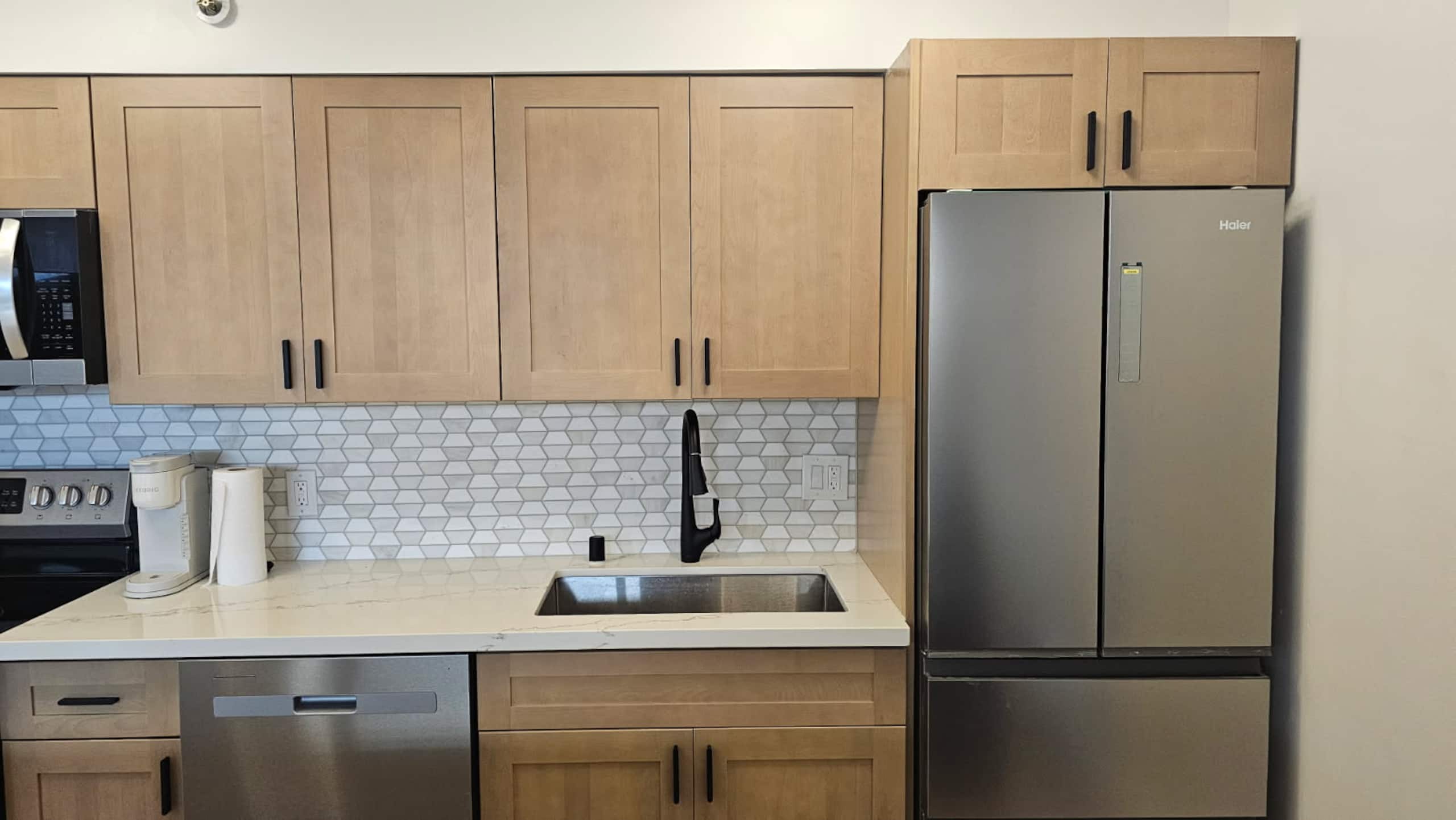 Condo in Honolulu · ★4.88 · 1 bedroom · 2 beds · 1 bath - Image 7