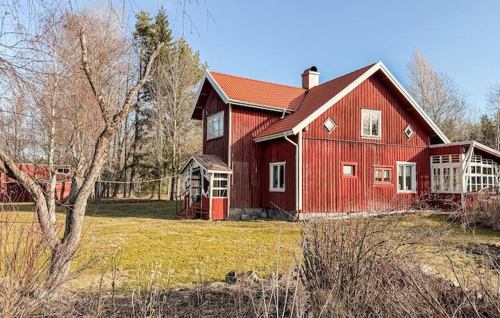 3 Bedroom Awesome Home In åRjäng - Årjäng