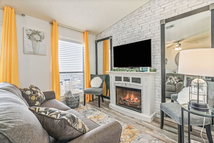 Contemporary 1br Condo # Fireplace# Pool # Branson - Branson, MO