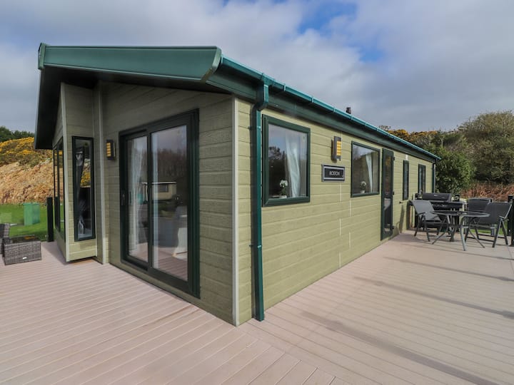 56 The Stables - Porthmadog
