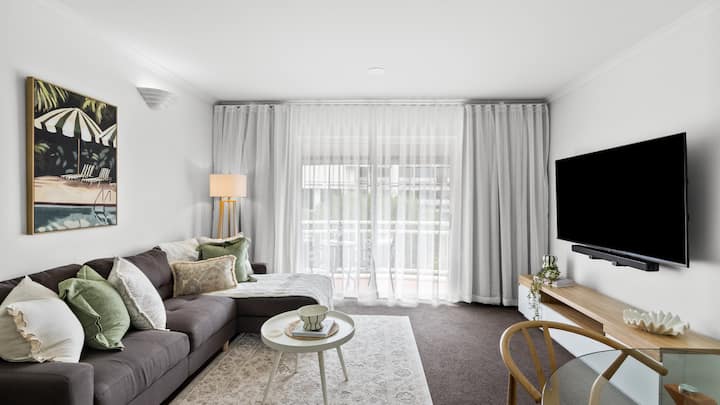 Executive Cairns Cbd Stay - Cairns