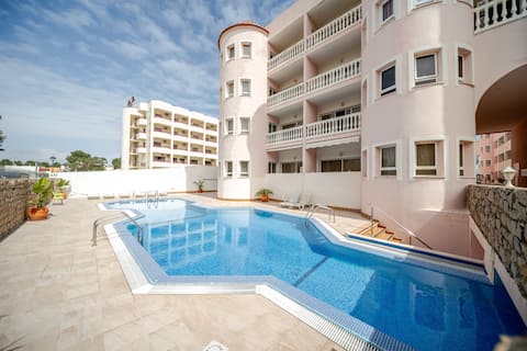 Top performing Airbnb: BeGuest Atlantic Breeze In Monte Gordo in Monte Gordo