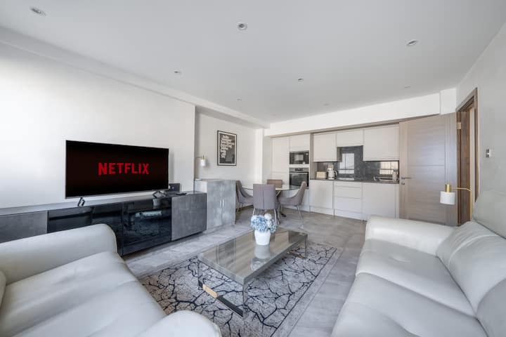 Stunning Three Bedrooms And Two Bathroom - Central London