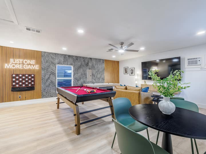 Poolside Playhouse | Sleeps 10+pool+game Room - The Colony, TX