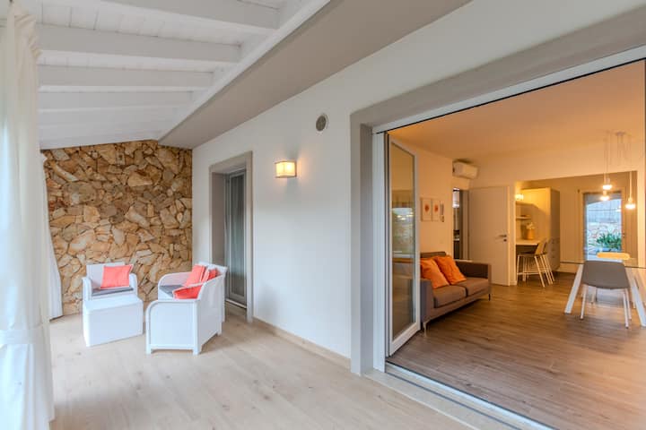 Villa Prestige - Steps From The Sea & Shared Pool - Sant’Anna Arresi