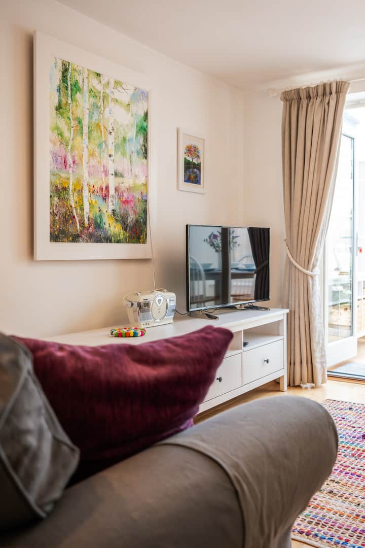 Beautiful Two Bedroom Home Near Cirencester - 사이런세스터