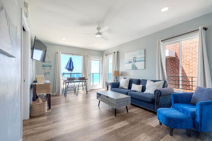 Oceanfront Balcony • Beach Access • Sunset • Bbq - Carlsbad, CA