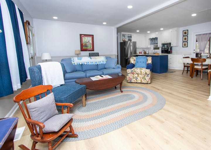 Mariners Retreat - Handicap-accessible Features - - Beaufort, NC