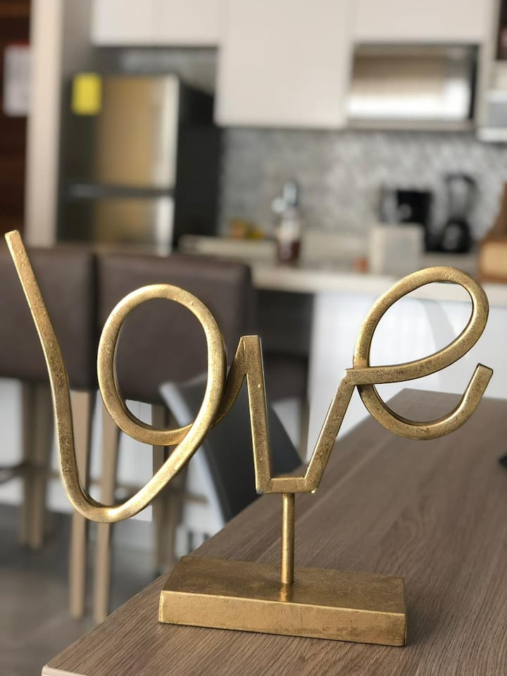 Se pueden encontrar detalles decorativos en todo el departamento.