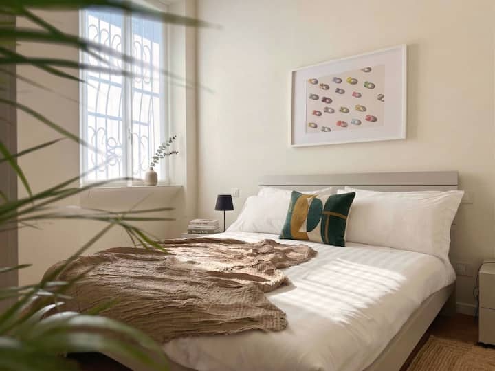Casa Achille · Quiet Design Stay Near M5 - Milano
