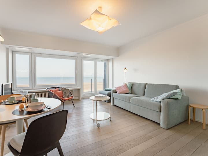 St. Tropez With Seaview & Parking By Interhome - Ostende
