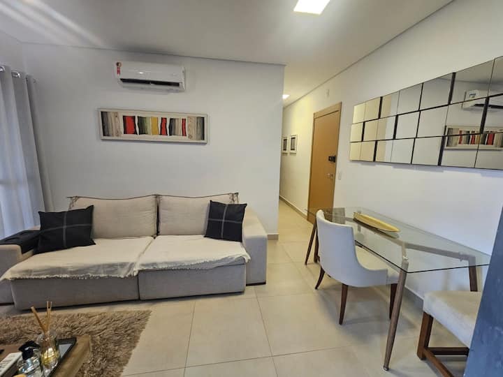 Apê Clássico De 2 Quartos Em Andar Alto Com Vista! - Ribeirão Preto