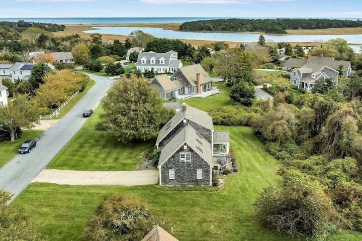 Family Escape Near Nauset Beach With Sunroom - Eastham, MA