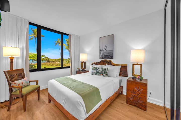 KS-104 Rest easy in the beautifully appointed guest bedroom, designed with comfort in mind