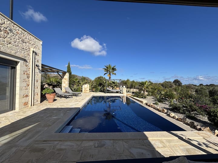 Mayaelisa Villa With Heated Pool, By Hellocrete - Creta