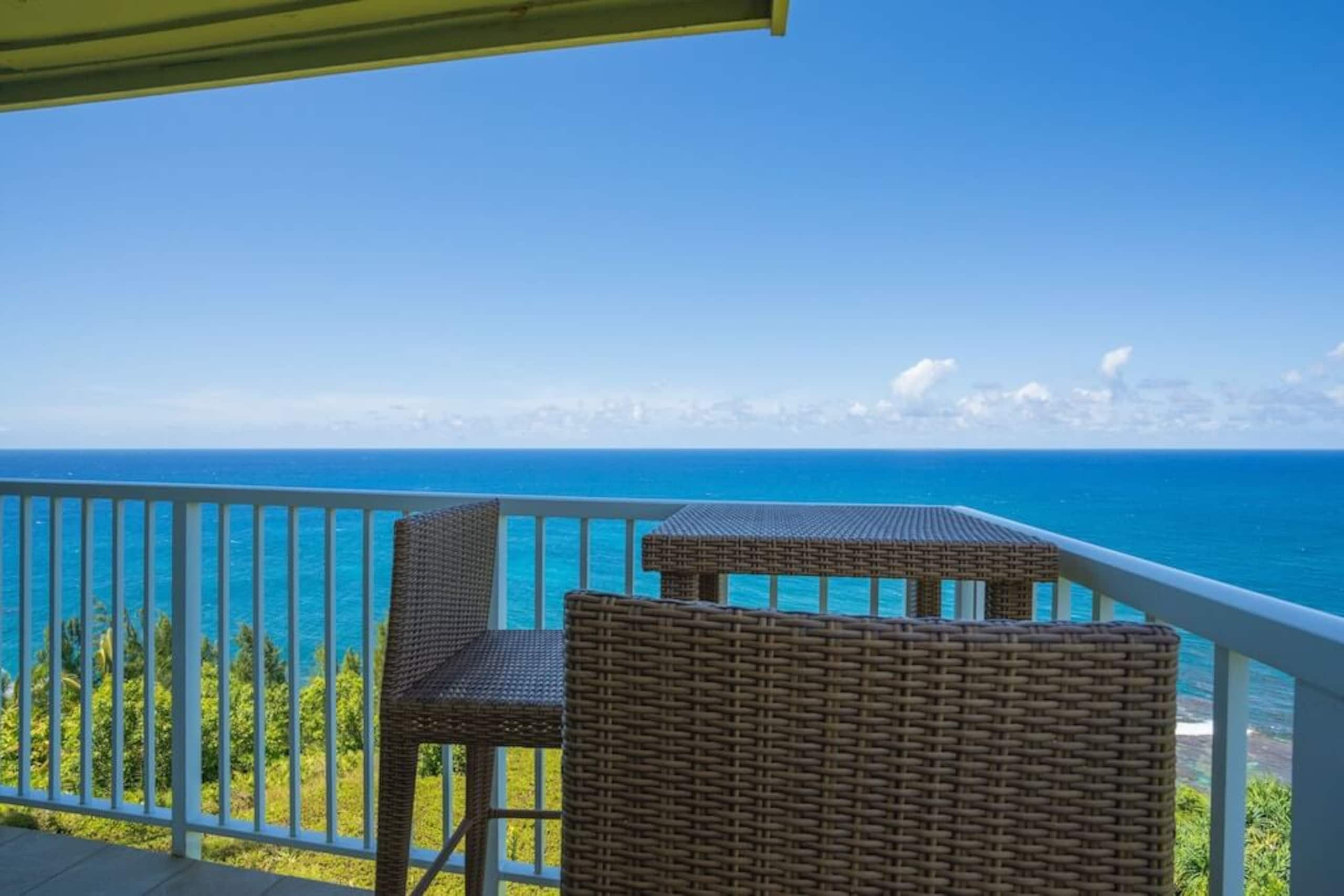 Condo in Princeville · ★4.96 · 2 bedrooms · 2 beds · 2 baths - Image 28