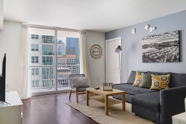 Free Parking | Brickell Condo | Ocean Views - Miami