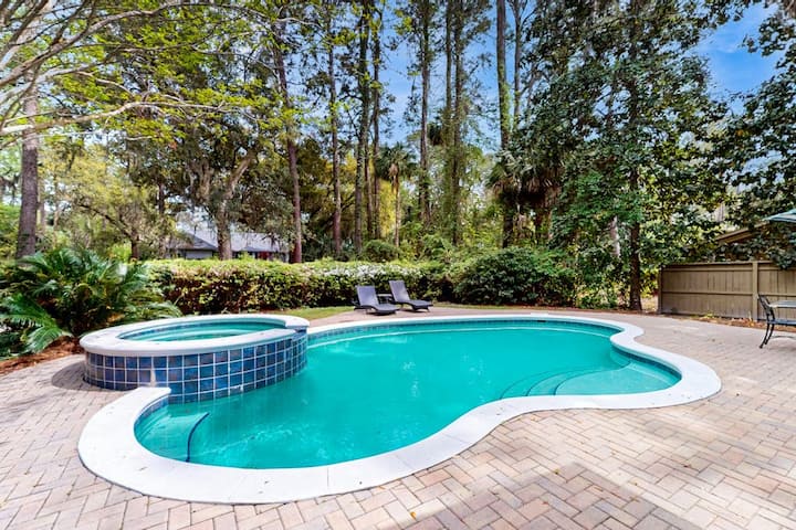 Ranch-style Home With Private Pool With Spa & Golf - Hilton Head Island, SC