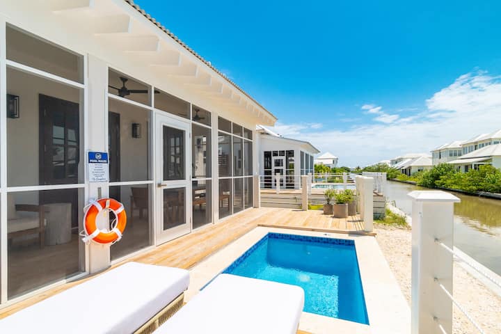 Abebi Oasis & Mistico Beach Club + Boat Shuttle - Belize