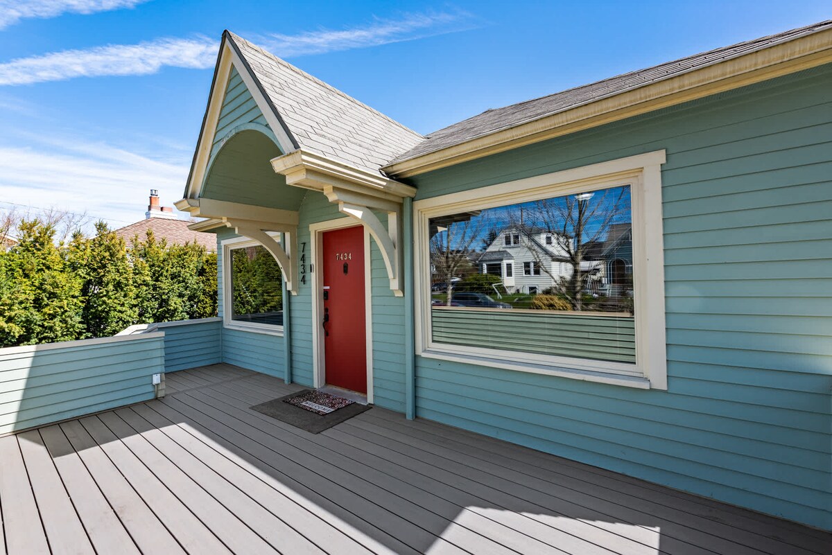 Green Lake Upper Unit