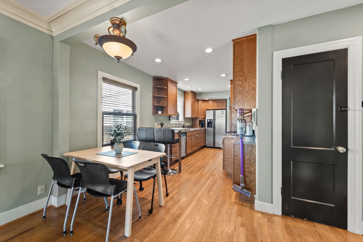 Green Lake Upper Unit