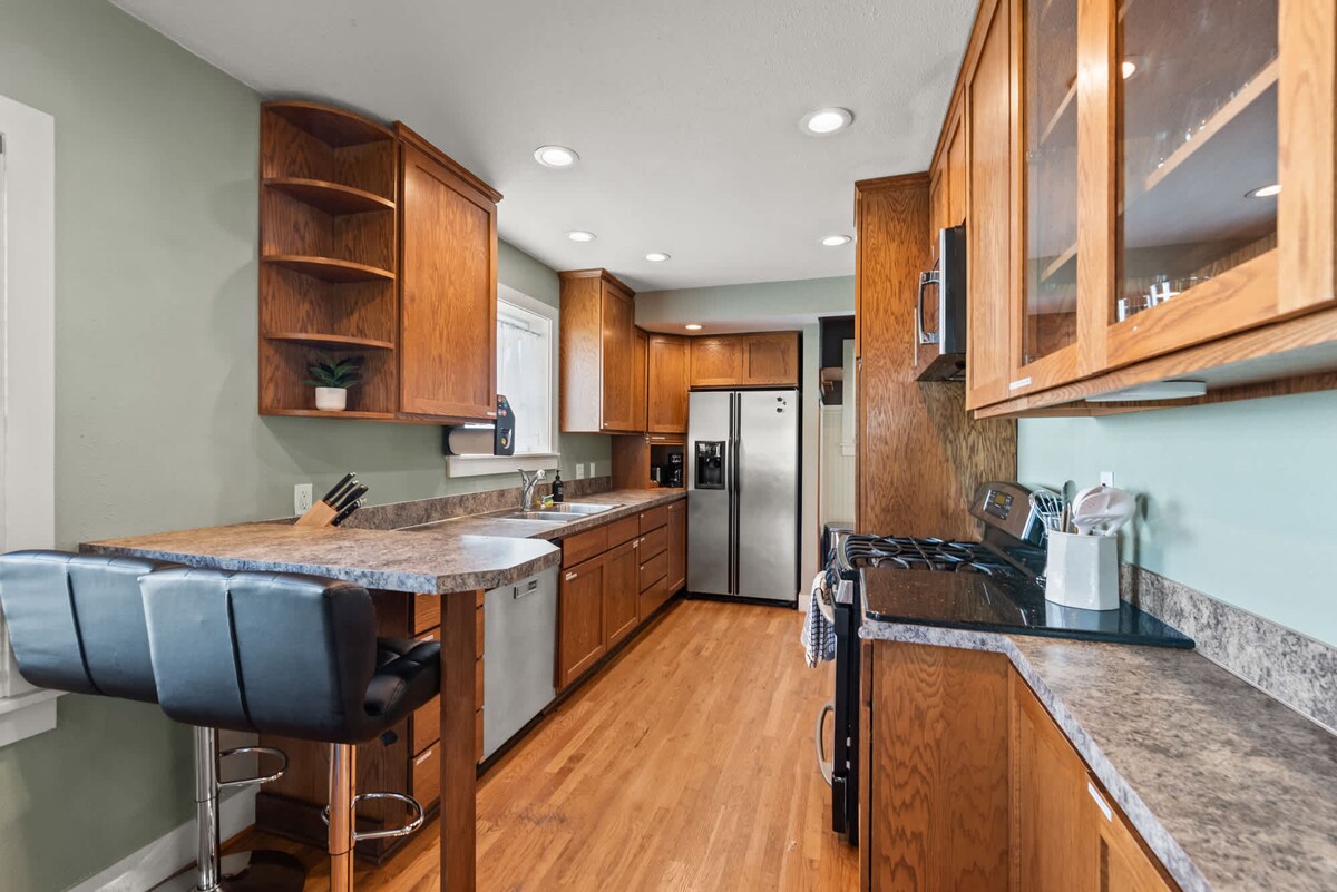 Green Lake Upper Unit
