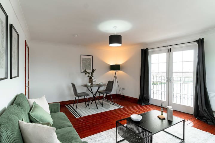 1 Bed Whitehaven Apartment Overlooking Harbour - Dumfries and Galloway