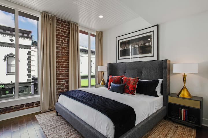 Bedroom 5 | King Bed | Second Floor Unit B