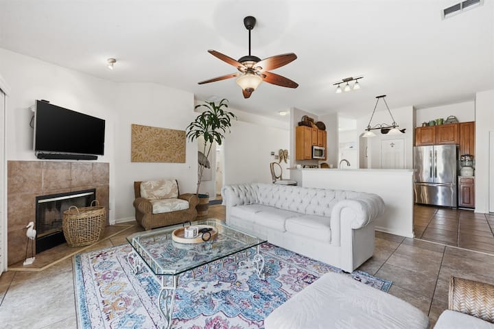 Upscale Retreat W/ Pool | Near Mayo & Beaches - closed, Jacksonville