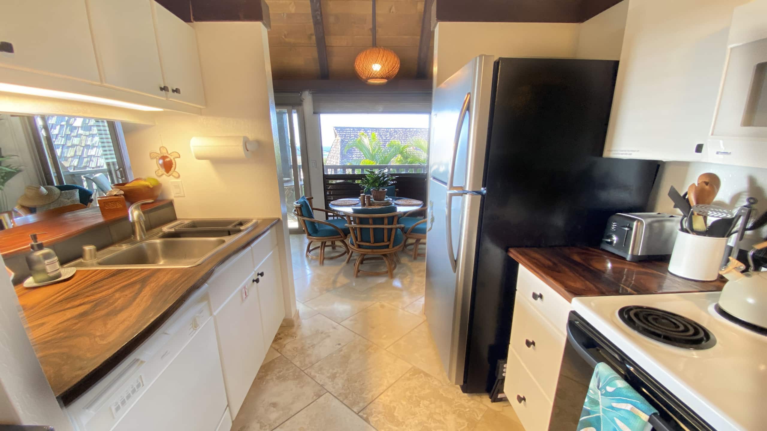 Condo in Pahala · ★4.77 · 1 bedroom · 2 beds · 1 private bath - Image 9