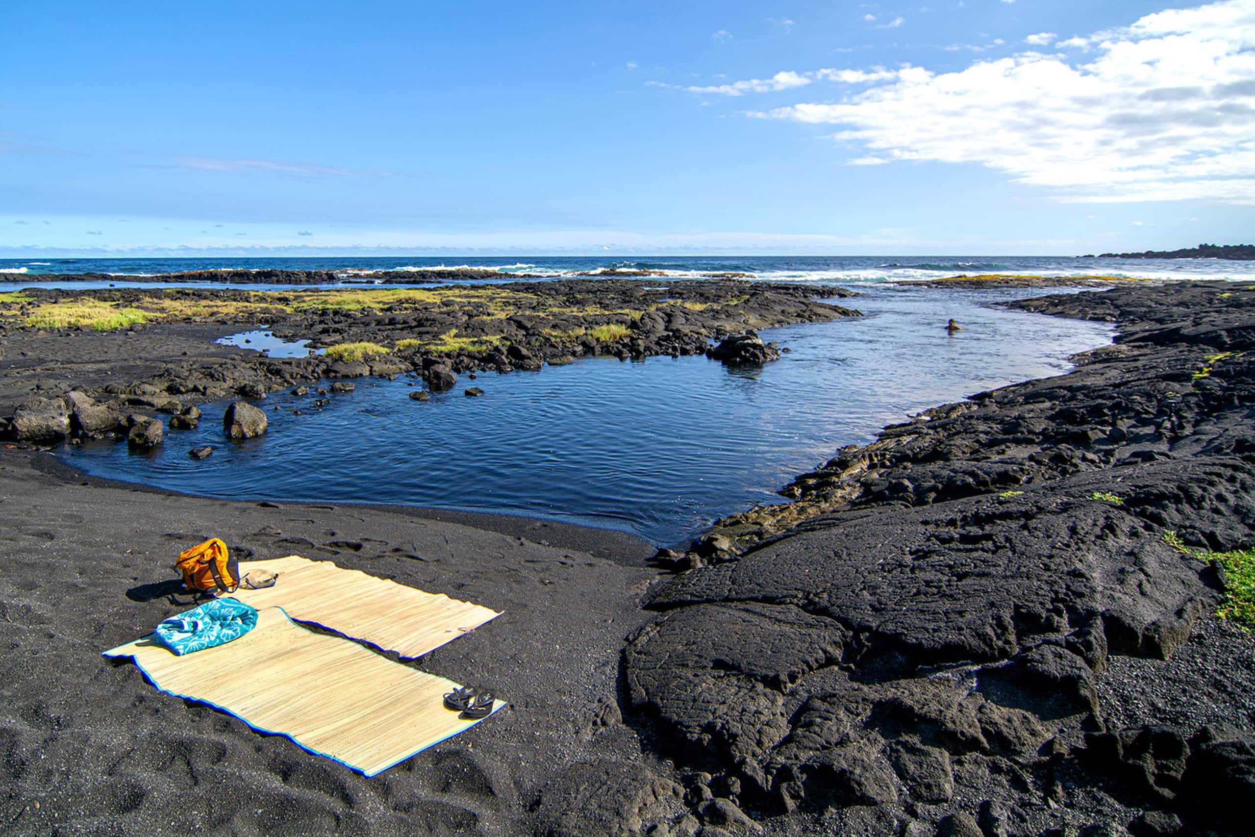 Condo in Pahala · ★4.77 · 1 bedroom · 2 beds · 1 private bath - Image 16