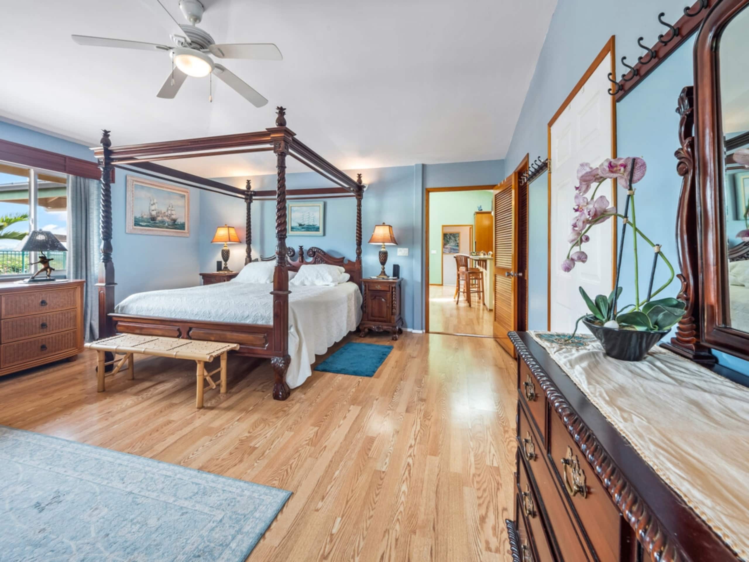 Home in Naalehu · ★4.8 · 3 bedrooms · 3 beds · 2 shared baths - Image 14