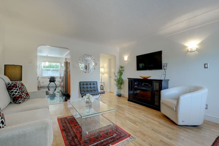 Oasis Garden Home By the Sea