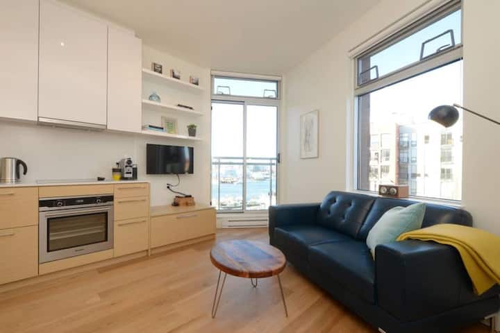 Modern Apartment In The Heart Of The City - Victoria