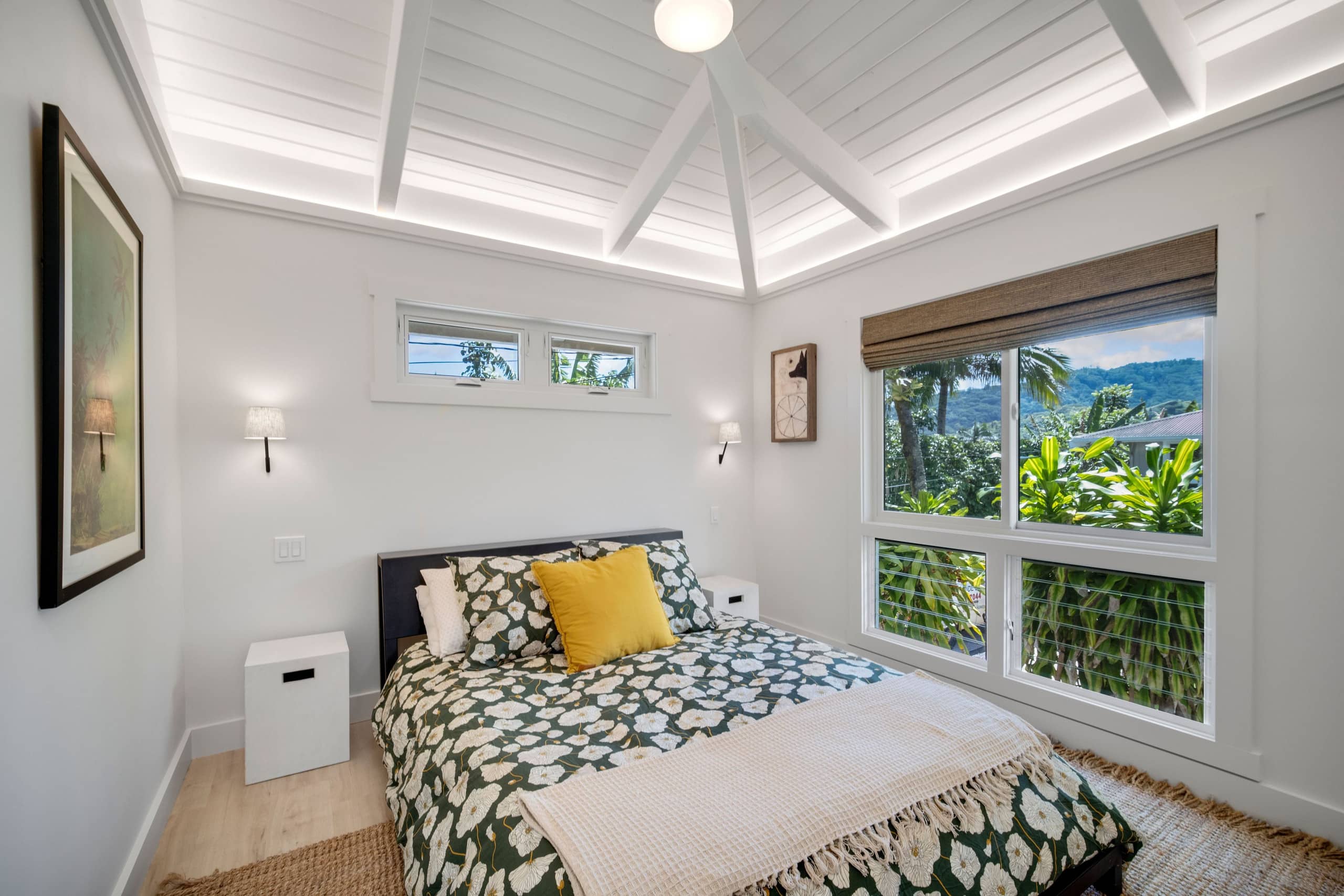 Home in Hanalei · ★4.96 · 3 bedrooms · 3 beds · 2 baths - Image 31