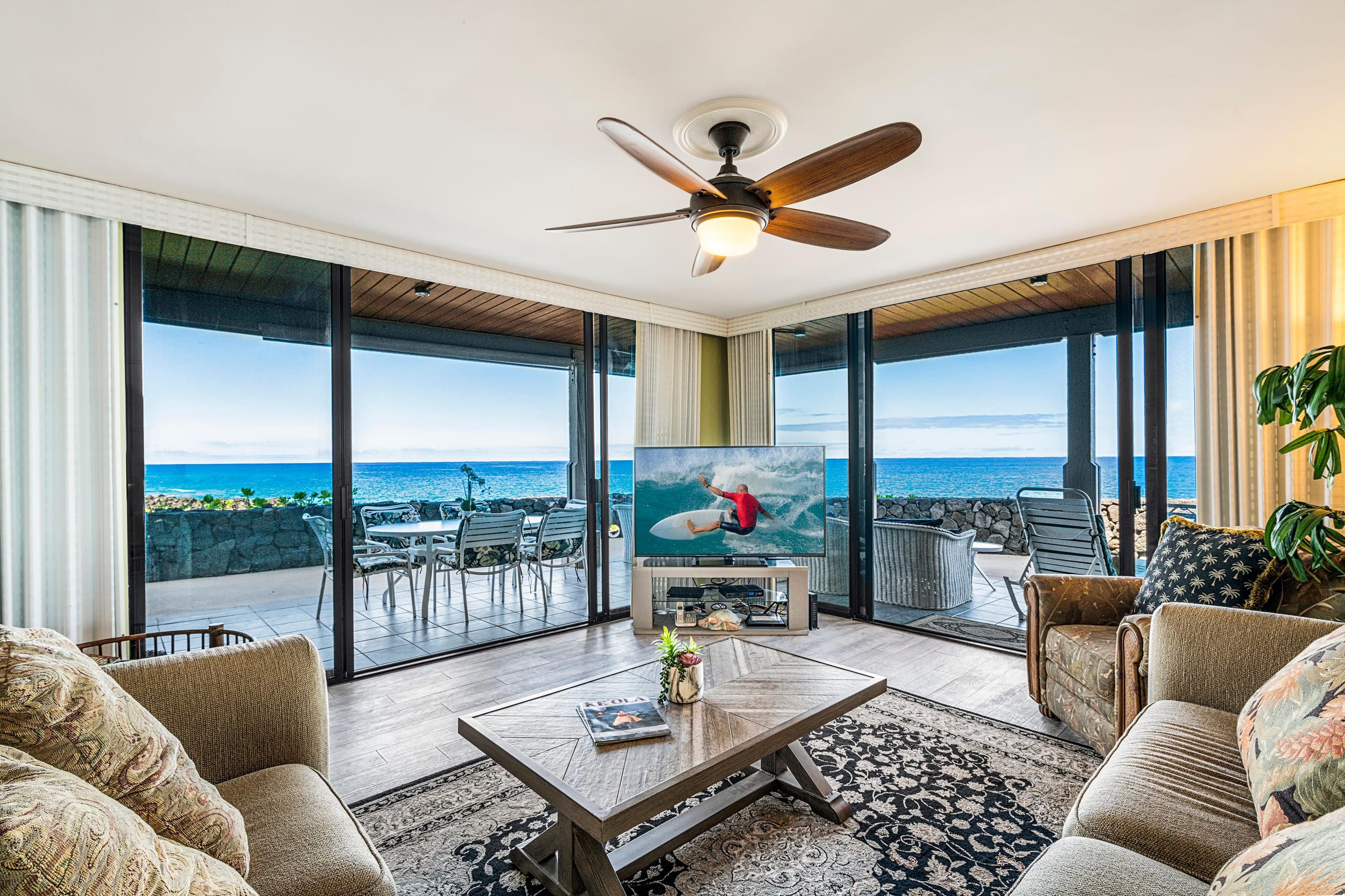 Condo in Kailua-Kona · ★4.93 · 2 bedrooms · 3 beds · 2 baths - Image 1
