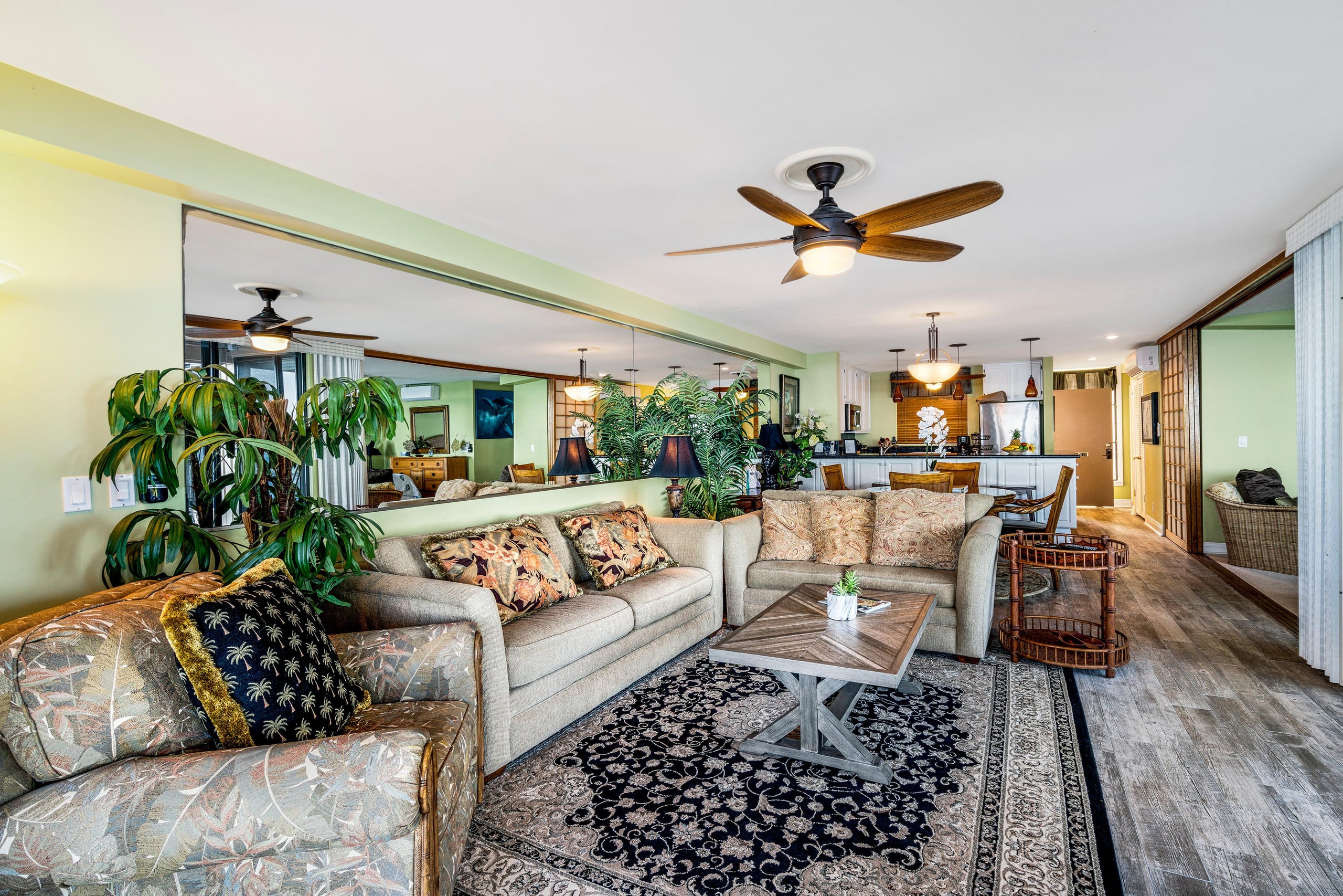 Condo in Kailua-Kona · ★4.93 · 2 bedrooms · 3 beds · 2 baths - Image 3