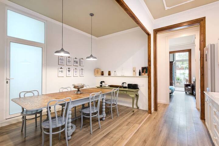 Luxury 4bdr in Gracia gallery image 4