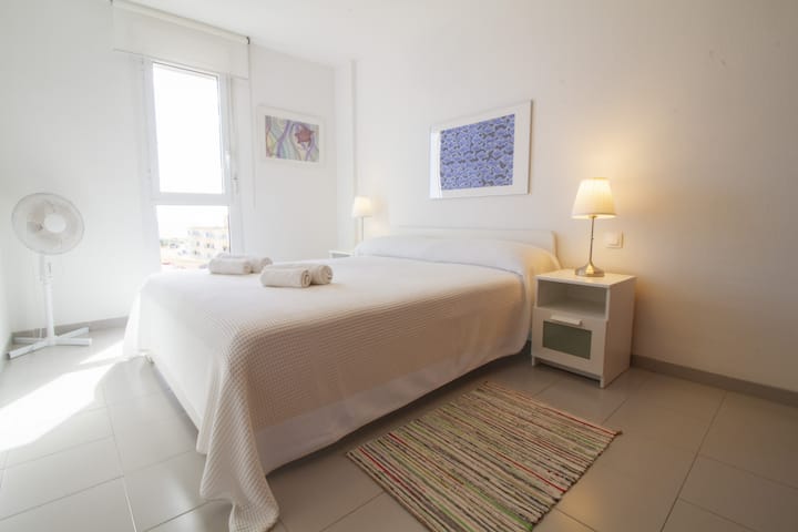 غرفة نوم مزدوجة ، جهاز تهوية