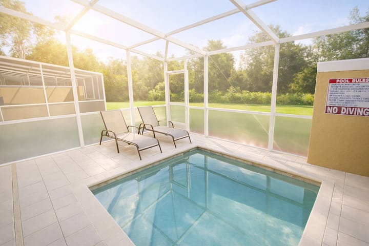 Disney Serenity Townhome | Splash Pool & Balcony - 윈드미어