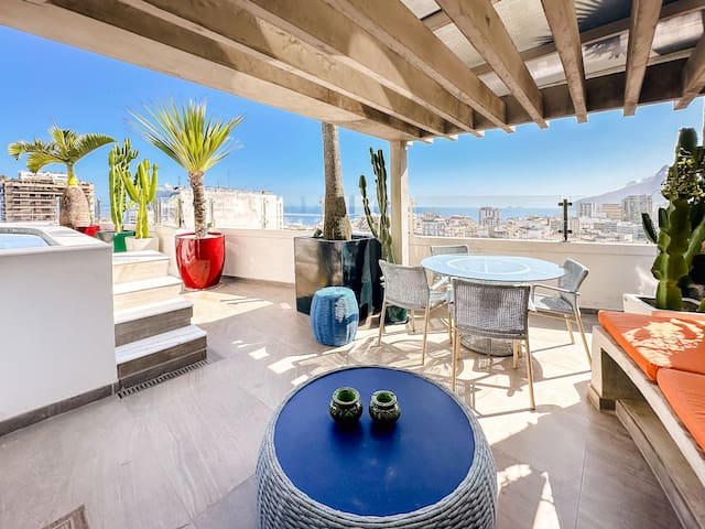 Ipanema Penthouse with Pool and Amazing View